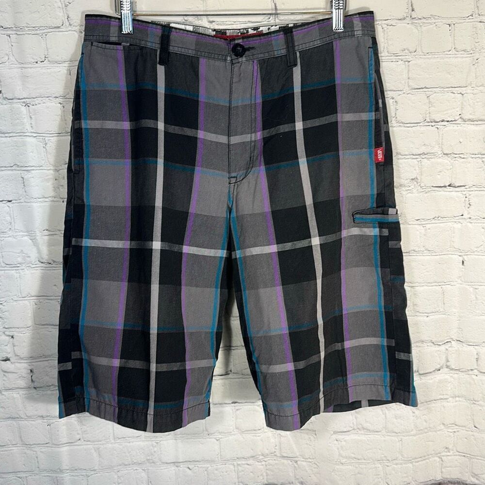 Vans Shorts Mens 34 Purple Gray Plaid Chino Flat Front Khaki Skater 5 Pocket